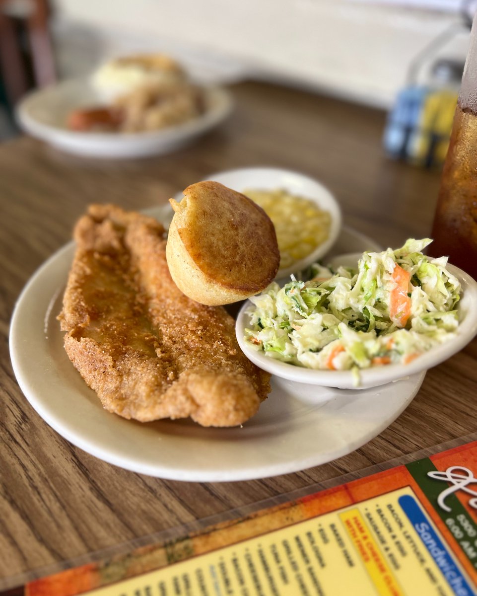 We don't know about you, but we could eat at least 3 fried catfish! Good thing we have all-you-can-eat fried catfish today from 5-6:30pm. #catfish #coleslaw #wendellsmithsrestaurant #meatn3 #nashvillemeatn3