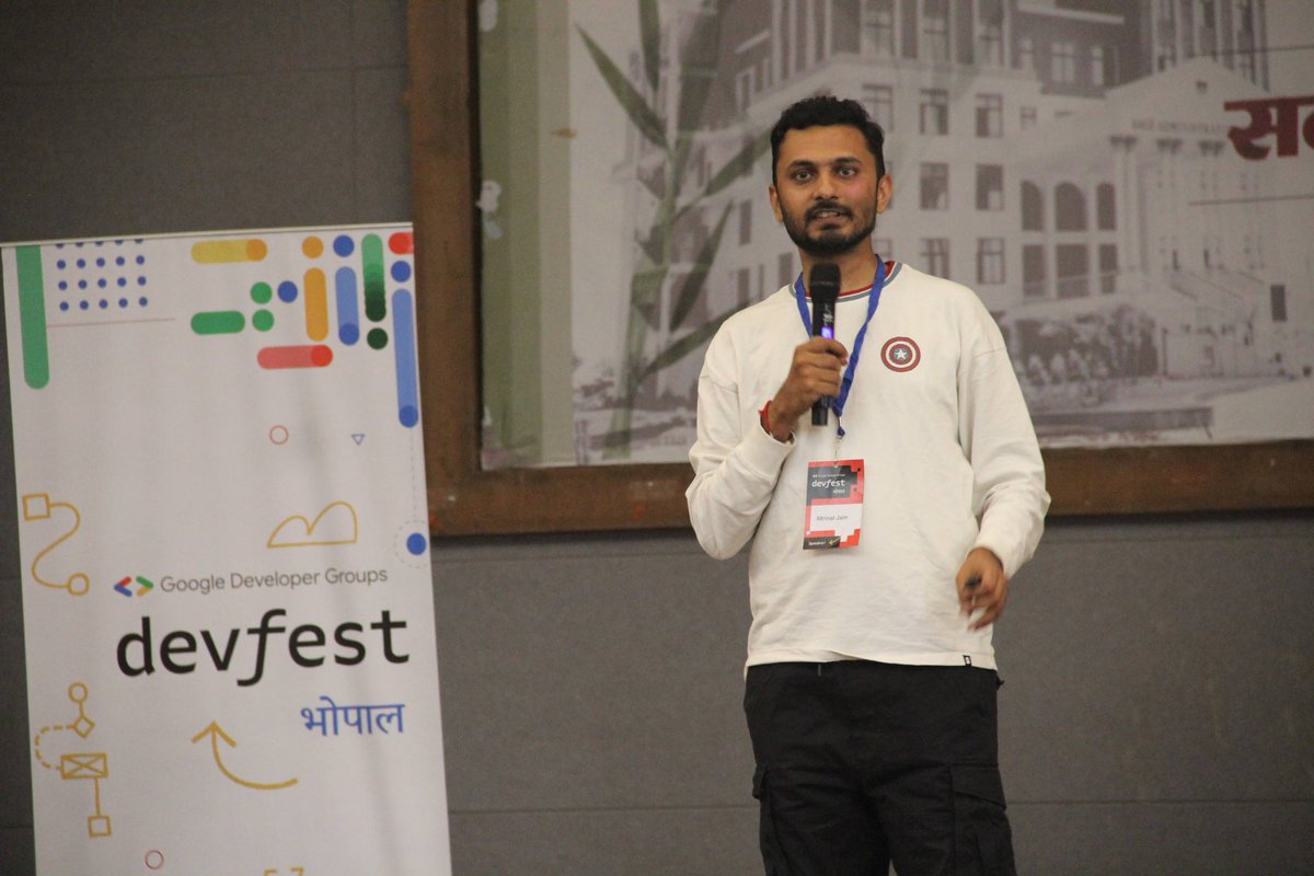 _mrinaljain's tweet image. Thrilled to be a part of #DevfestBhopal as a speaker! 🎤 Had an incredible time sharing insights and discussing the latest in tech trends with an amazing audience. Thank you for having
 me! 🚀
Kudos to @monkfromearth  @BhopalCoders and team !
 #TechTalks #SpeakerLife
