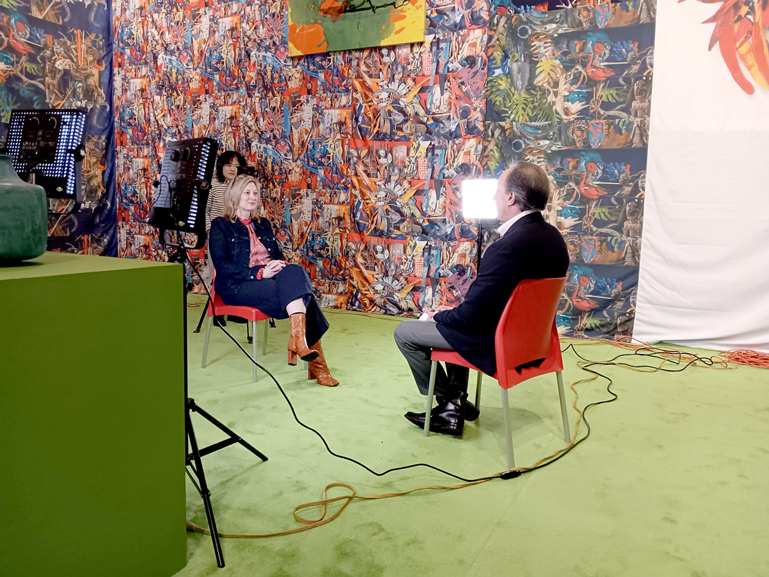J. Daniel Pluff visited the Everson Museum on December 14, 2023, to interview Director and CEO Elizabeth Dunbar for '@WCNYPBS' On the Money.' The interview was conducted in the 'Pepe Mar: Clay Garden' gallery, during the Festival of Trees & Light. Scheduled to air early '24.