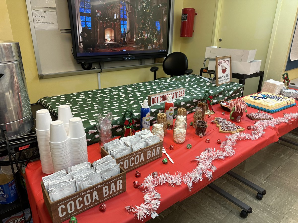 What better way to end the week than with a festive hot cocoa bar for our @ps36dragons staff! Wishing everyone a wonderful holiday and Happy New Year 🎄🎉☕️ @edud31 @CSD31SI