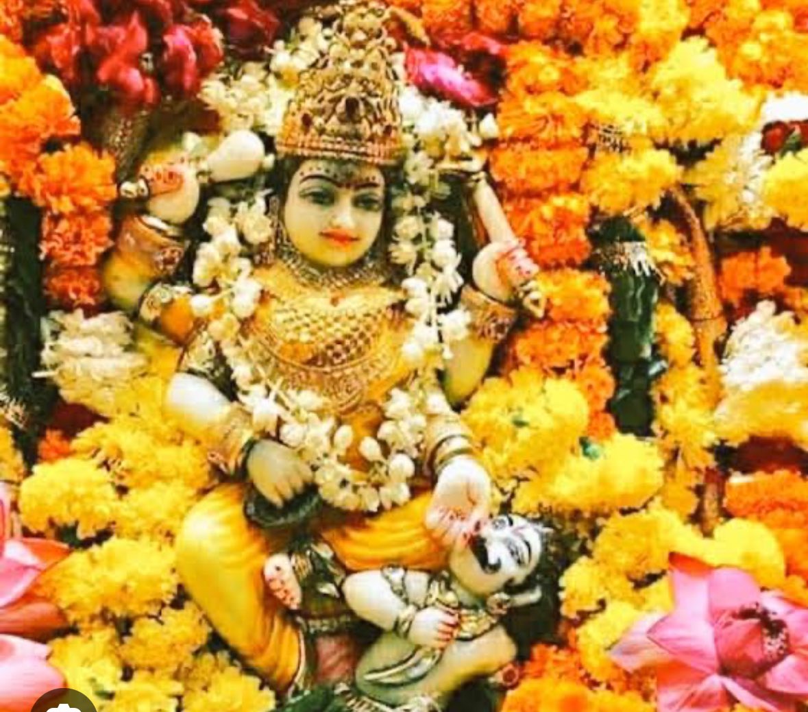 SanyuktaSam1's tweet image. जय मां पीतांबरा शक्ति पीठ 

ॐ ह्रीं बगलामुखी सर्व दुष्टानां वाचं मुखं पदं स्तम्भय,
जिह्वां कीलयं बुद्धिं विनाशय ह्रीं ॐ स्वाहा ।

#Peetambara #Datia 
ওঁ नमः शिवाय 
#Mahadev