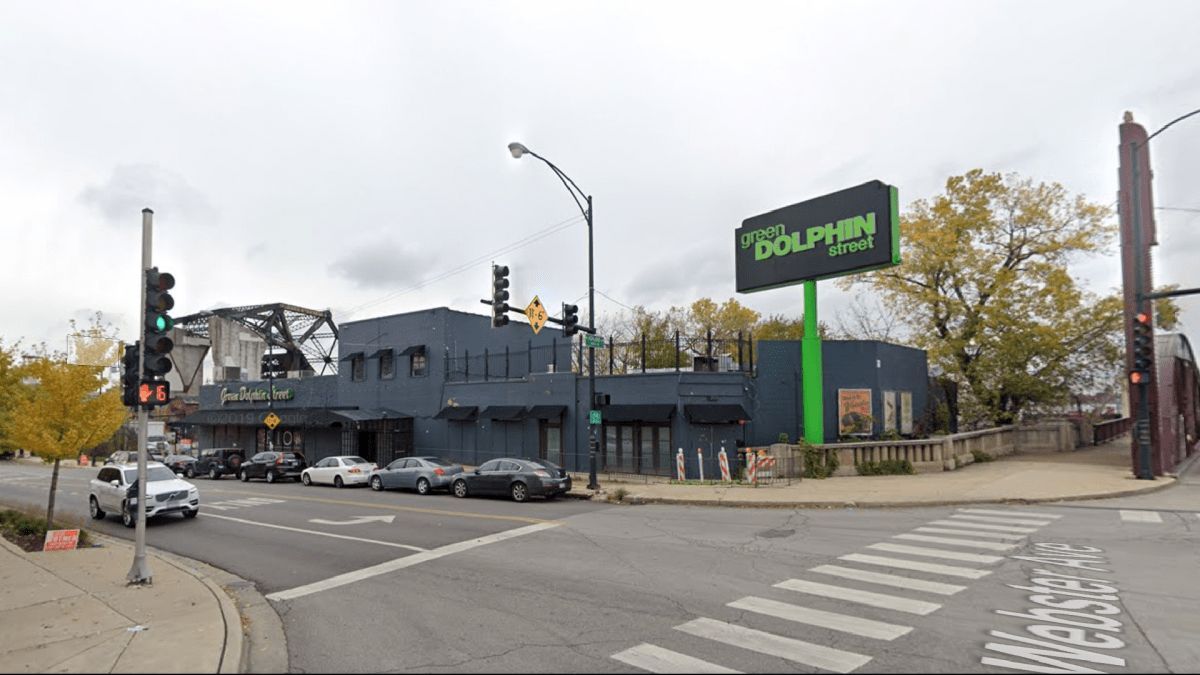 The Green Dolphin nightclub building could become a weed dispensary. blockclubchi.co/3TI8vSG