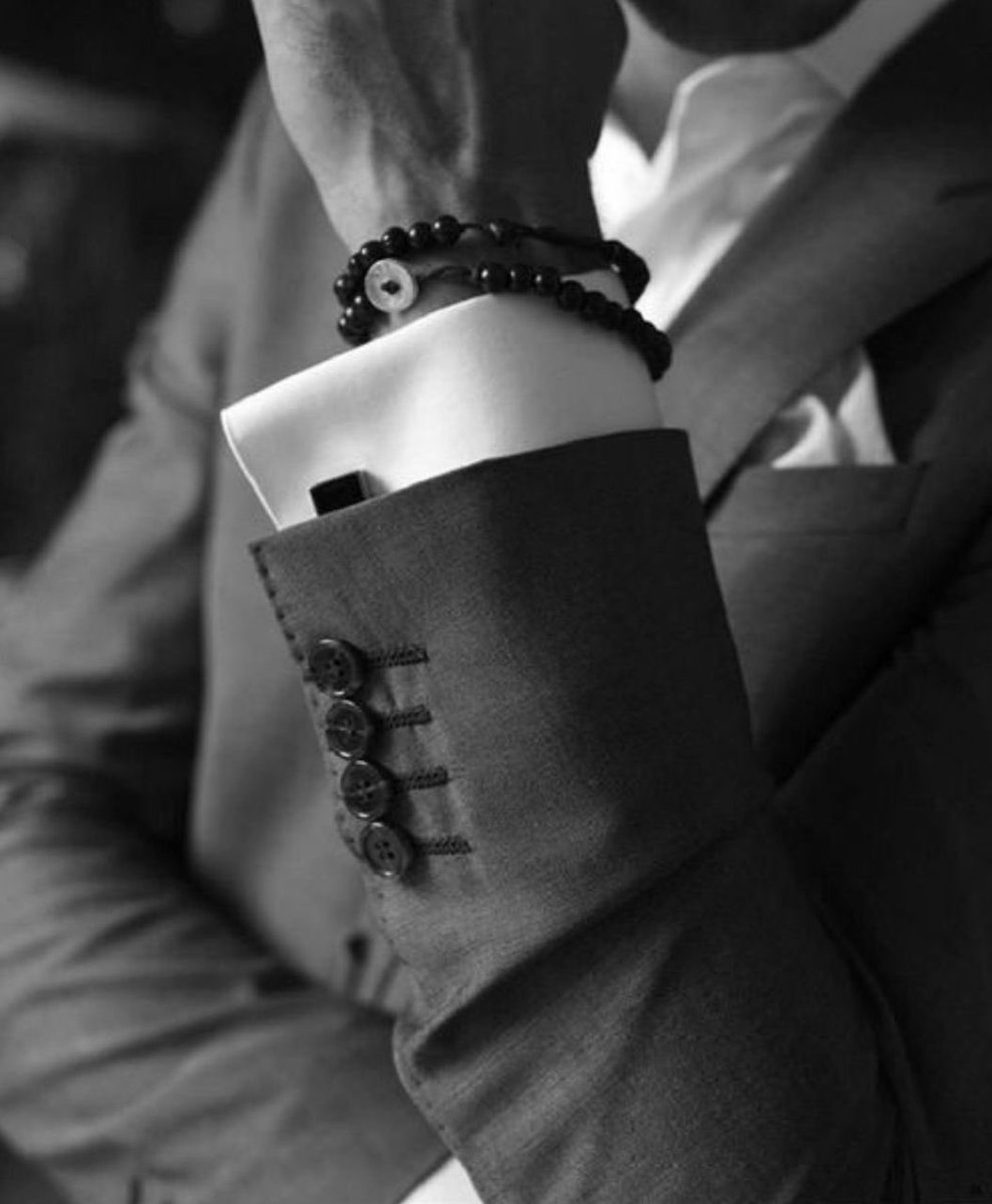 *
عاشق #روحك  لو اسولف مع الناس​ 
  قلبي معك و عيون قلبي #تشوفكِ 💜

.