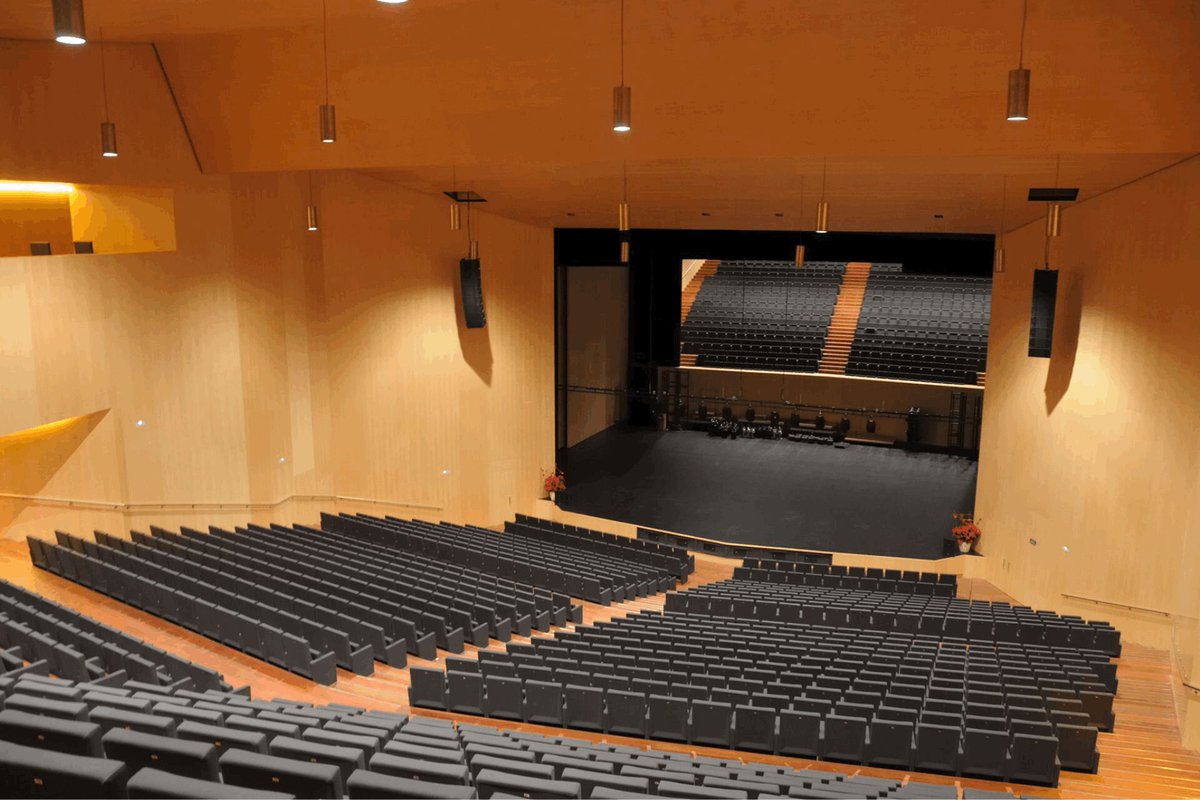 SanDiegoAV's tweet image. A well-designed auditorium sound system can make all the difference in creating a captivating experience. 🎧✨ In our latest blog we delve into the art of sound system design for auditoriums bit.ly/3NCCAPX
#SoundSystemDesign #AuditoriumSound #AudioExperience