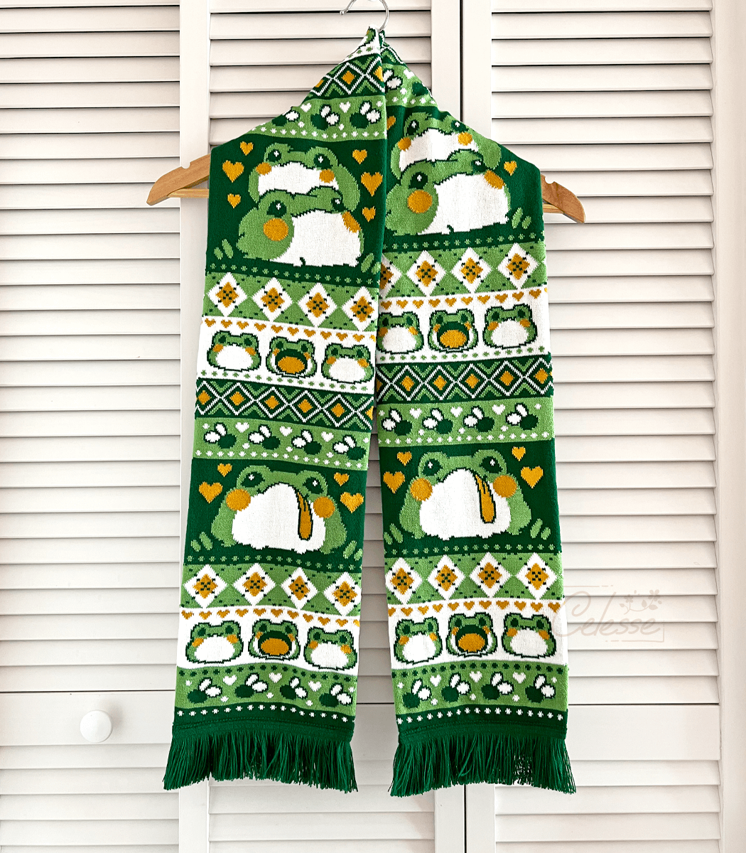 Frog scarves are finally back!! 🐸💚 Sorry they didn't make it in time for Christmas orders but they're readily available now!