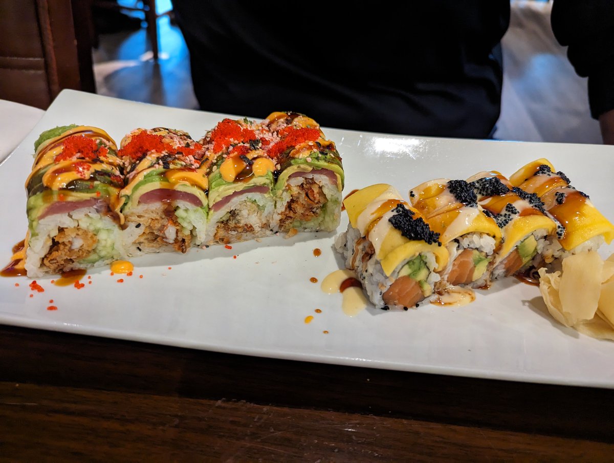 Sushi paradise at Four Leaves: Where every bite is a unique flavor! 🍣

#FourLeaves #AsianRestaurant #HuntsvilleAL #HuntsvilleEats #AsianFusion