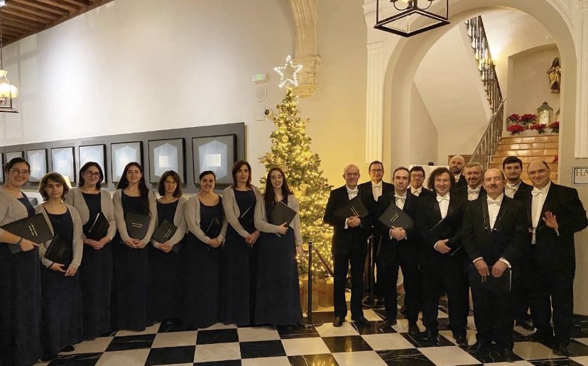 Conciertos de Navidad en @paradores #Cuenca 23 y 3o a las 19.ooh. Ven y disfruta en familia de la calidez de un lugar emblemático y maravilloso lleno de música de Navidad✨ #Navidad2023 #musica #concierto