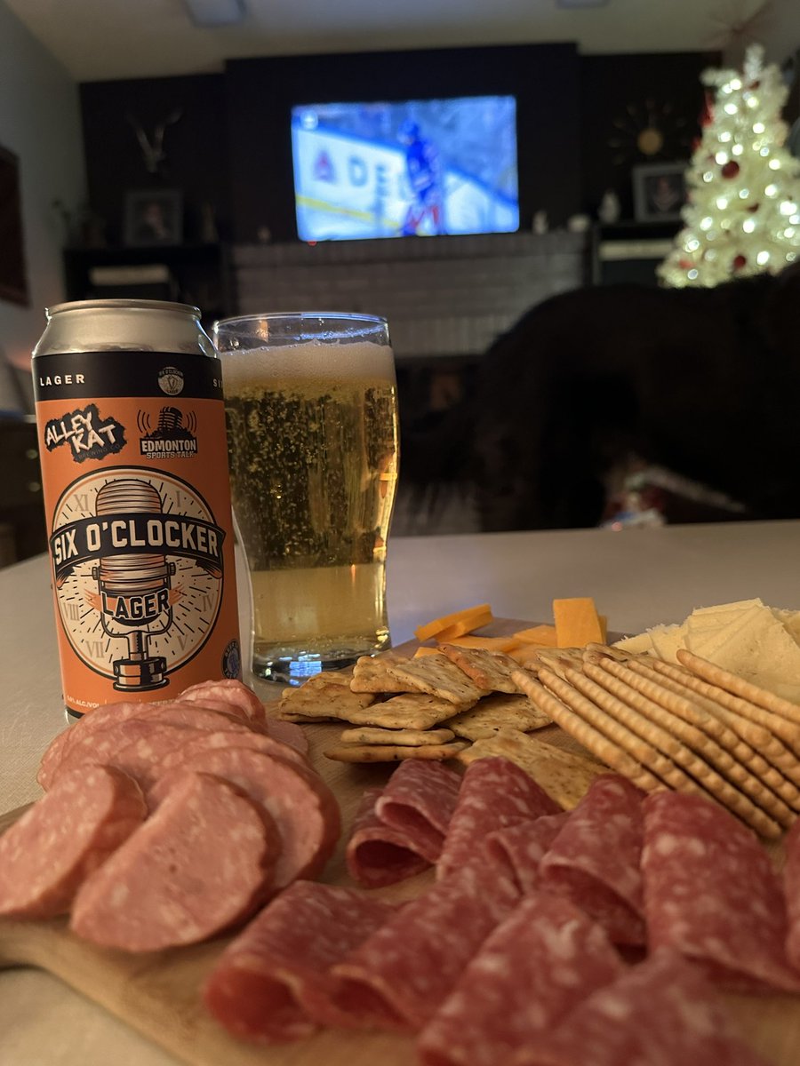 Let’s get this Friday Game Day goin’ right! @yegsportstalk @alley_kat_beer