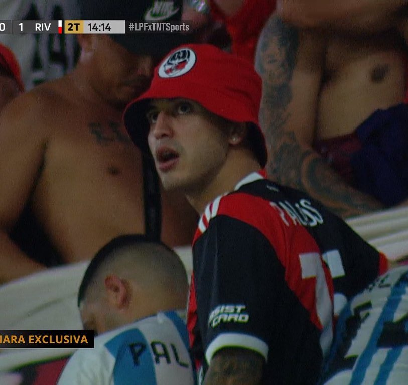 Pausa
Es momento de admirar a Exequiel Alejandro Palacios con la popular