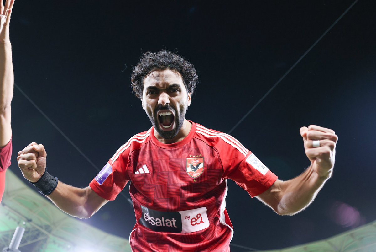 AlAhly's tweet image. يمشي لنصف النهائي كدا كدا 🥳

 #الأهلي_في_المونديال