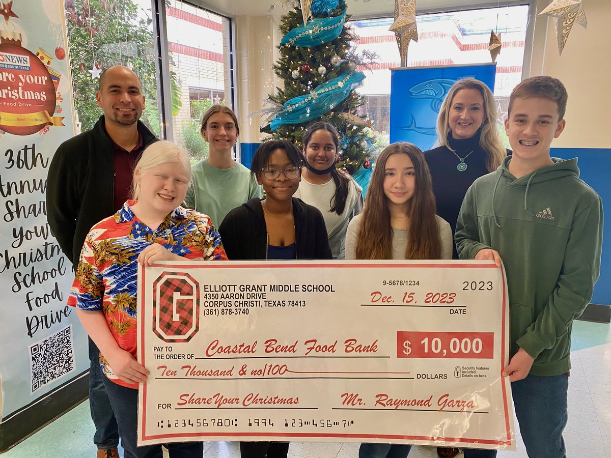 Today we made our Share Your Christmas donation on behalf of our Grant Community. We raised over $11,000!!! We are so proud of our students and their efforts! @kiii3news @CoastalBendFB @CCISD