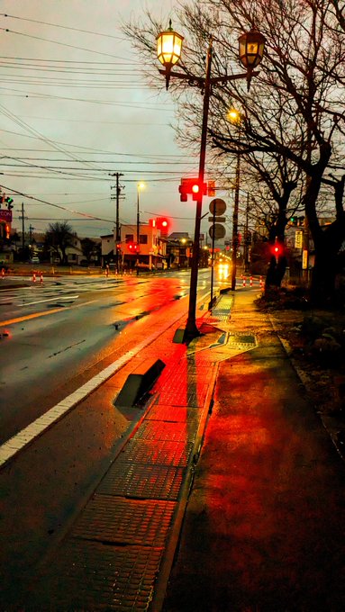 「道路標識 電柱」のTwitter画像/イラスト(新着)
