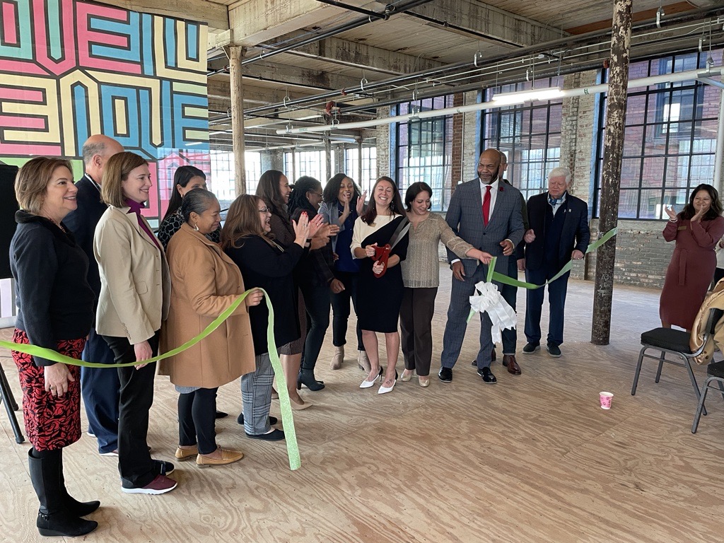 Today I joined @CRECEducation for the opening of a new Head Start Center at the Swift Factory in the North End. This new center will provide low-income children with crucial educational learning services, healthy meals, and access to mental health screenings.