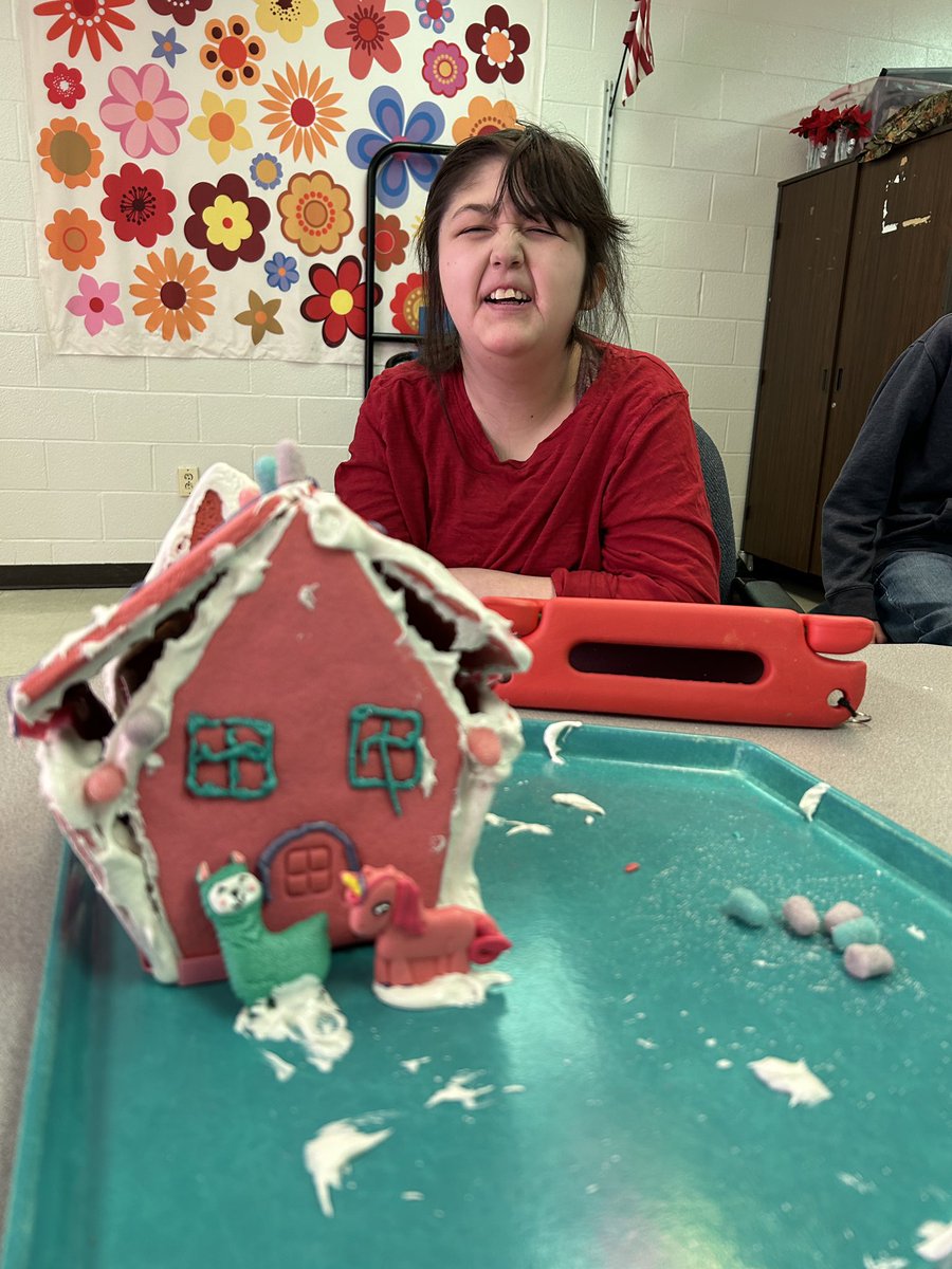 Gingerbread houses for speech?!?! Uh yes! 
One of our Highschool classes had a blast making and decorating a 
gingerbread house YUM! 😋

<a href="/AACountySchools/">AACPS</a> 
<a href="/SpecialEdAACPS/">Special Ed AACPS</a>