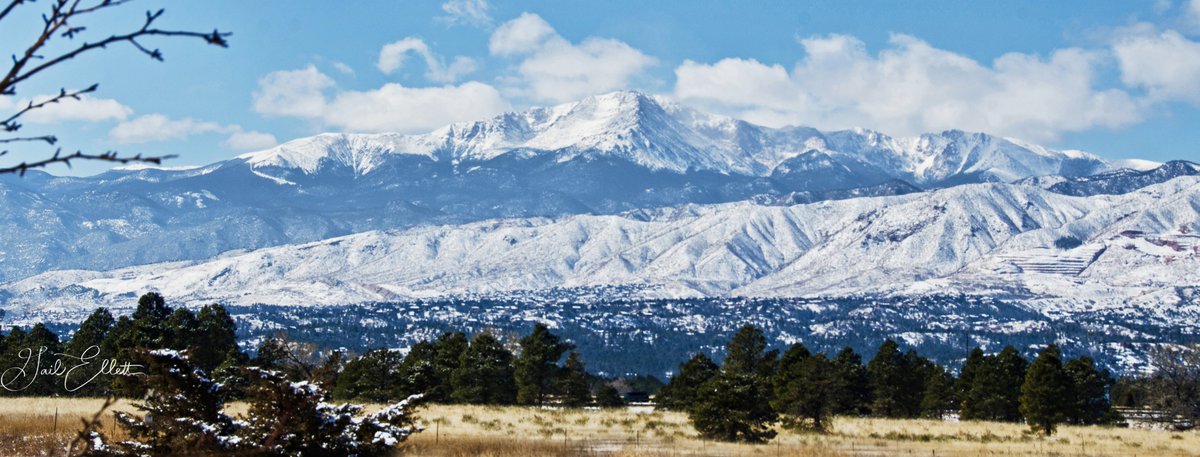 Snowy Pikes Peak in #ColoradoSprings #Colorado #Panorama @PanoPhotos