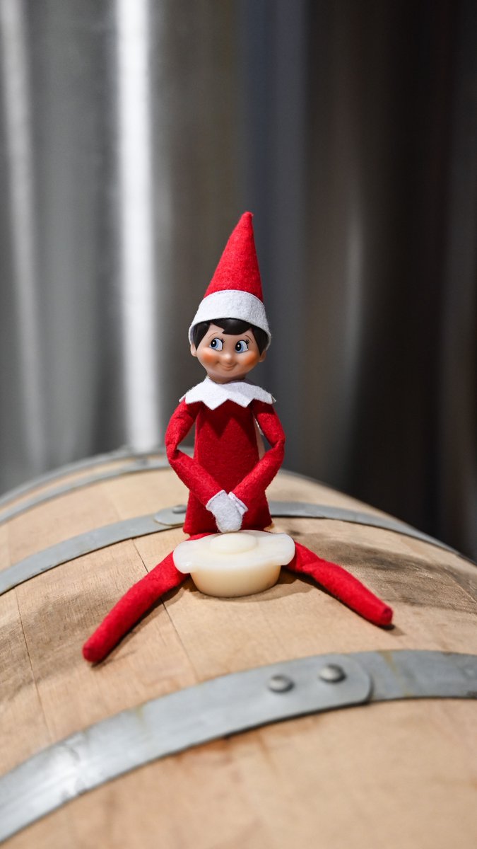 Elfie Sunshine (our fave holiday tradition) is comin’ to town! 3 special Elfie moments coming up: 12/20 - TAPROOM LAUNCH: Rum & Bourbon Versions 12/22 - PREVIEW @ SPOKESMAN HIGHLAND 12/26 - VARIANT RELEASE TAPROOM PARTY #elfiesunshine #imperialmilkstout #tistheseason