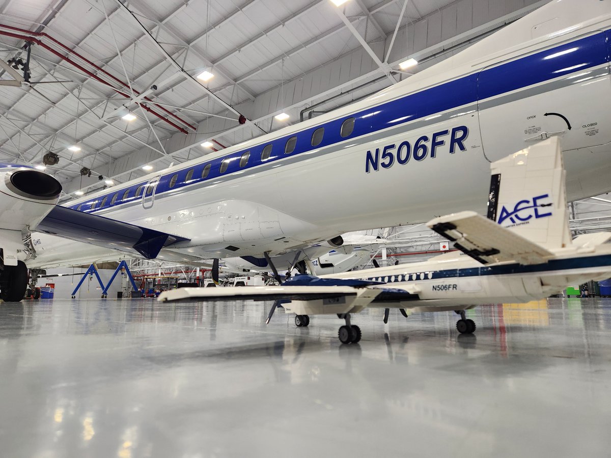 freight_runners's tweet photo. What's better than one N506FR? Two!! Company Flight Coordinator Rich Bettencourt recently built a very cool Lego model of 506, and we hope you all enjoy seeing it as much as we do.
#freace #freightrunners #saab2000 #legoplane https://t.co/ip2HoyTOgR