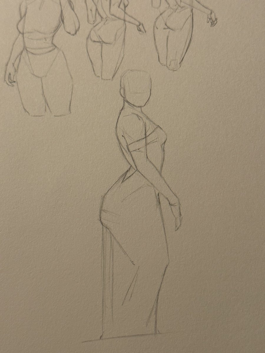coreybrownrt's tweet photo. Quick sketches #sketching https://t.co/6dbPcr7YhT
