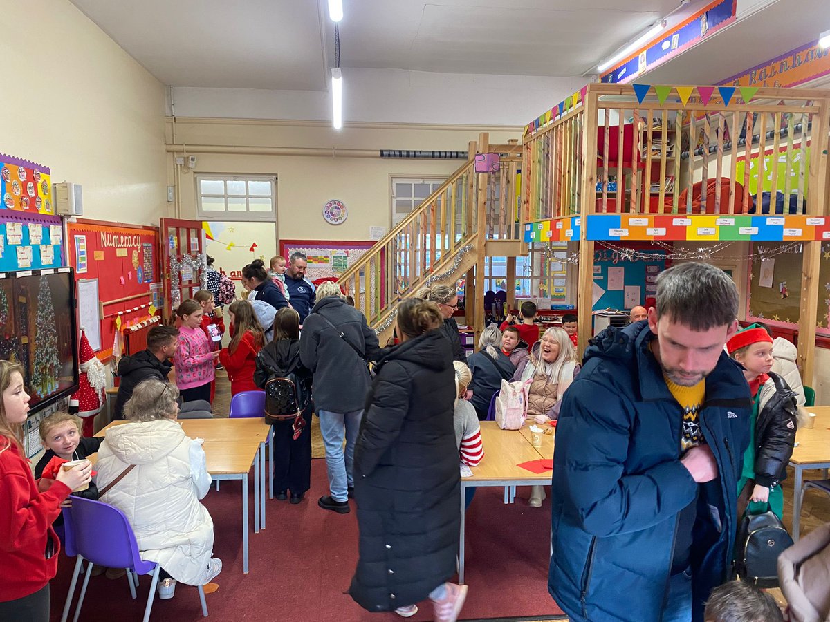 An amazing Christmas fayre to finish our week. Thank you to our amazing community for support us #CommunityEngagement #communityfocussedschools