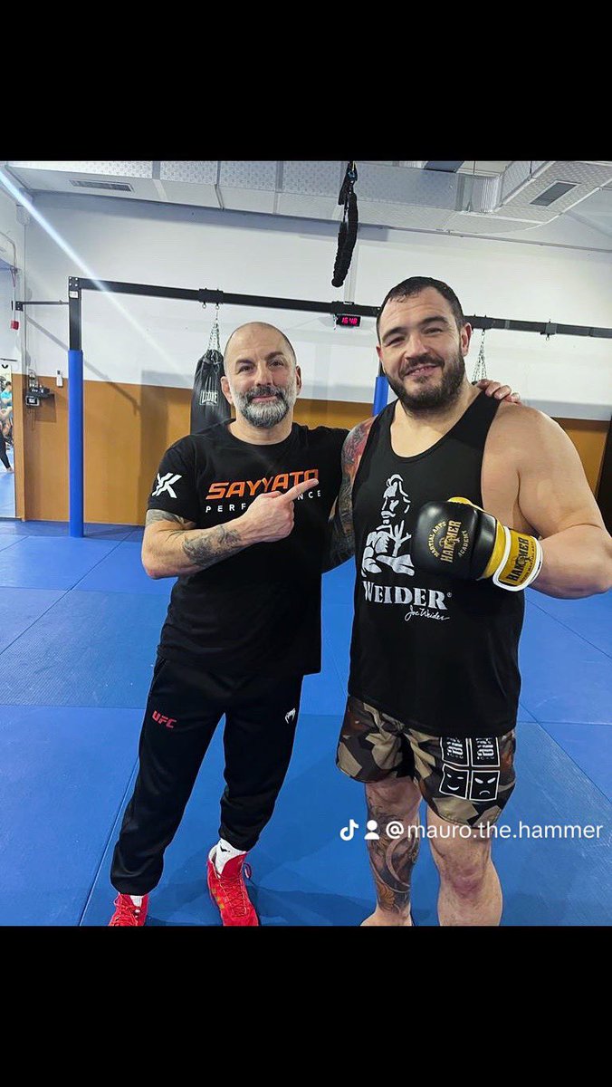 today I had the honor of learning from the strongest MMA wrestling coach in the world. Thanks to Kami Barzini and Lorenzo Borgomeo for the opportunity