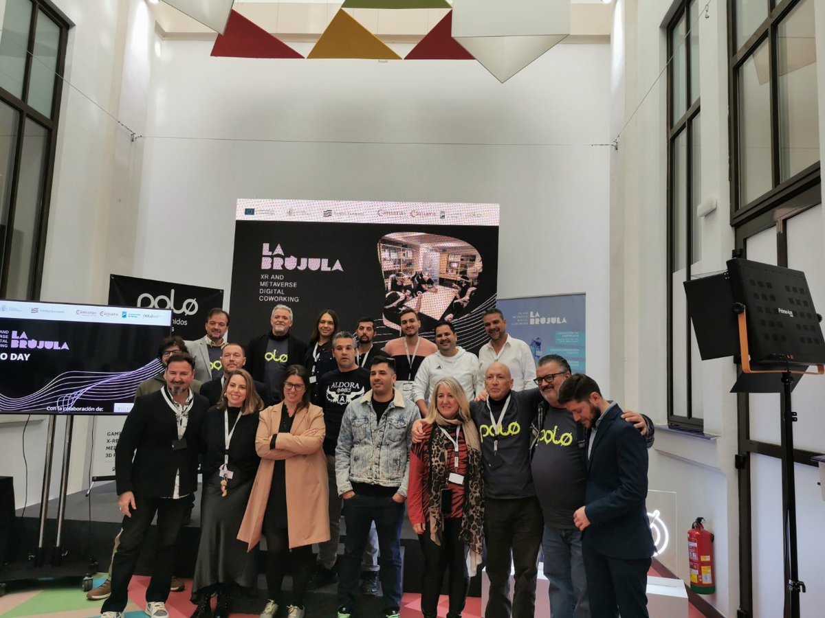Hoy ha tenido lugar el cierre de esta edición llena de descubrimientos y avances en el mundo de la realidad virtual.

Después de un año intenso nuestro equipo ha labrado el camino hacia la digitalización y el metaverso con ingenio, creatividad y dedicación. 

#LaBrujula #DemoDay