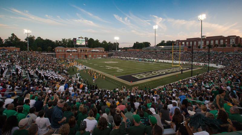 #AGTG✝️ After a GREAT conversation with <a href="/froelich51/">Greg Froelich</a> l'm blessed to have received an offer from <a href="/CharlotteFTBL/">Charlotte Football</a>‼️<a href="/BiffPoggi/">Biff poggi</a> <a href="/DanOrnerKicking/">DanOrnerKicking</a> <a href="/CoachJMcKoy/">Jamar McKoy</a> <a href="/CoachEBenton/">Eugene Benton</a> <a href="/ji_trojan/">James Island Trojans Football 🗡️</a>