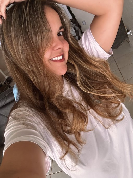 New hair as promised love it but the curls got messed up by the wind so I&rsquo;ll have to fix that. #new #haircare<a href="/tag/friday"class="tags"><span>#friday</span></a><a href="/tag/new"class="tags"><span>#new</span></a><a href="/tag/fresh"class="tags"><span>#fresh</span></a><a href="/tag/haircare"class="tags"><span>#haircare</span></a>