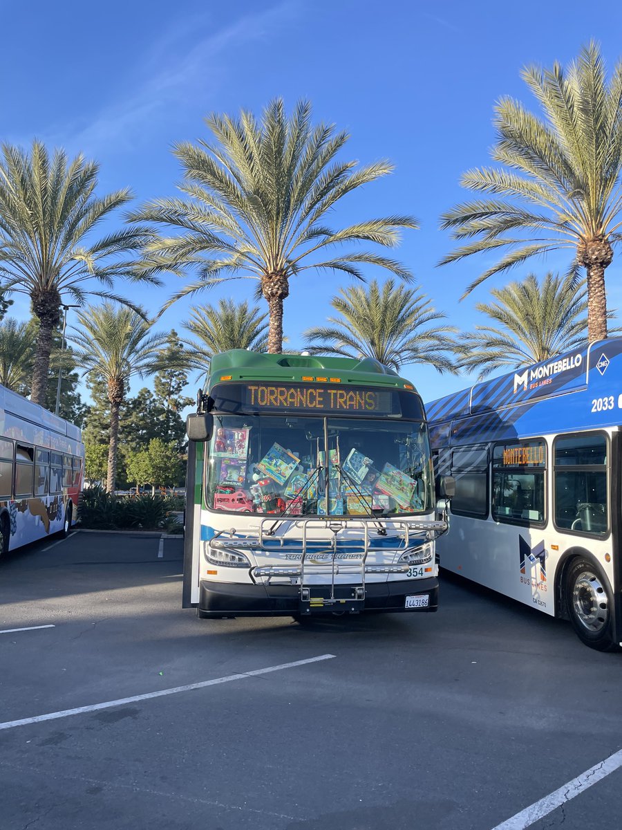 It's the most wonderful time of the year.... Today, Torrance Transit is also participating in the 'Spark of Love' toy drive at the Los Cerritos Center in the City of Cerritos. Please bring a toy and spread the cheers. #TorranceTransit #Torrance #cerritos #cerritosca #toydrive