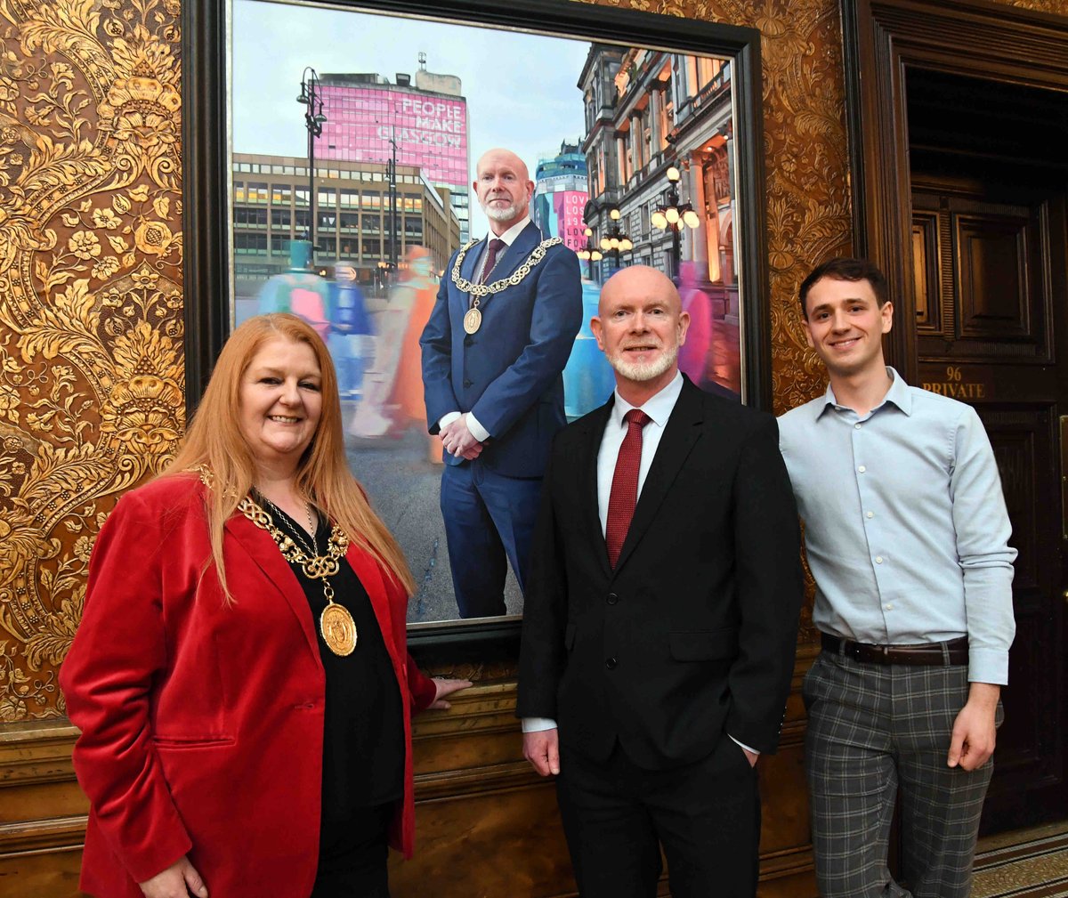 Sky Portrait Artist of the Year and <a href="/GSofA/">The Glasgow School of Art</a> graduate Calum Stevenson’s portrait of former Lord Provost Philip Braat was unveiled this afternoon at the City Chambers.