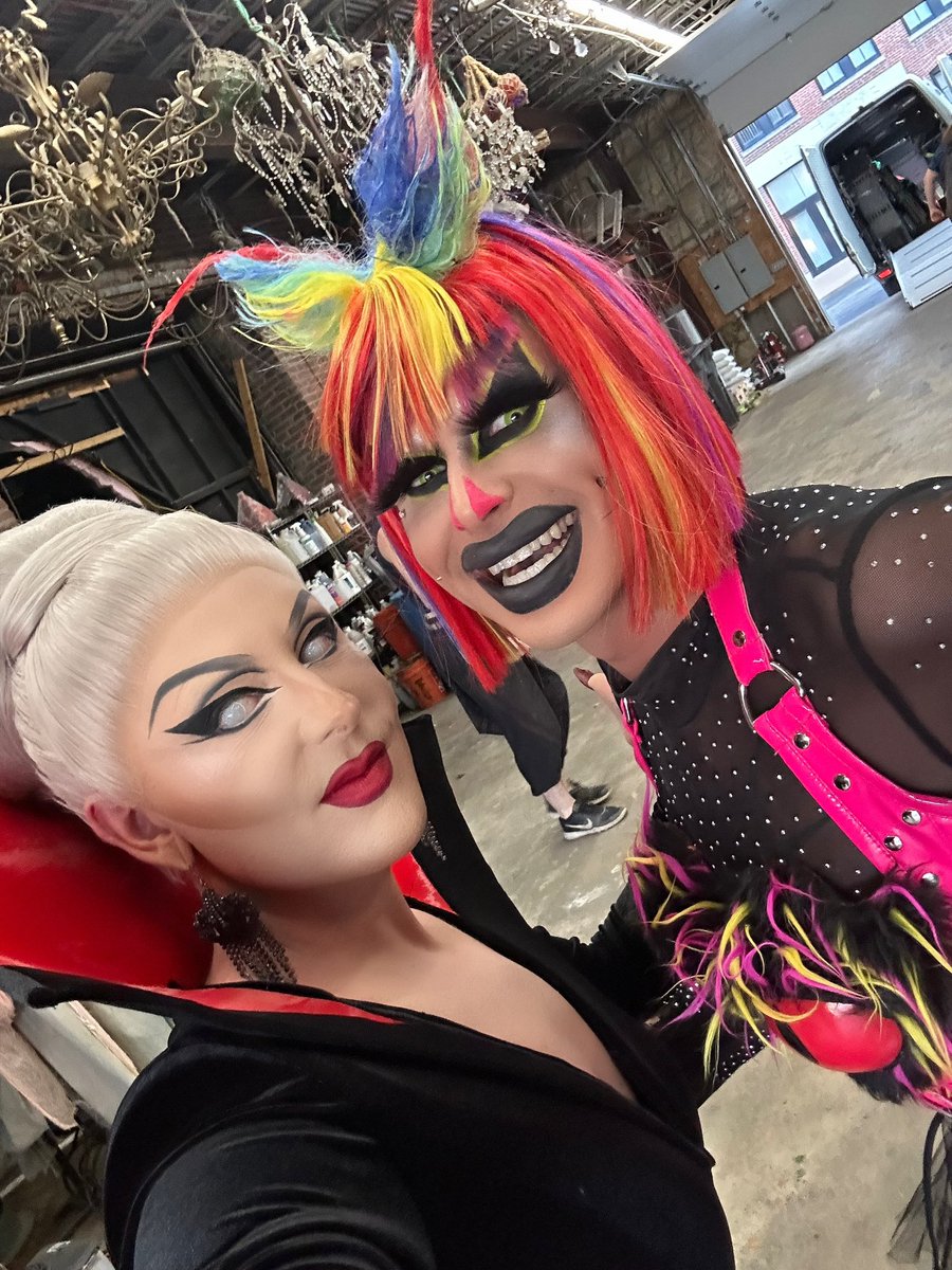 bouletbrothers's tweet image. Only @cyndollx would still be this happy after getting eviscerated by a chainsaw. Thanks for everything superstar, we’re going to miss you on the rest of the season. See you at the last supper!