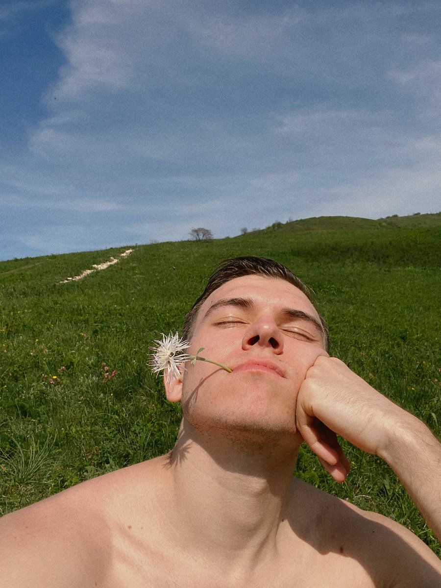 only miss the sun when it starts to snow