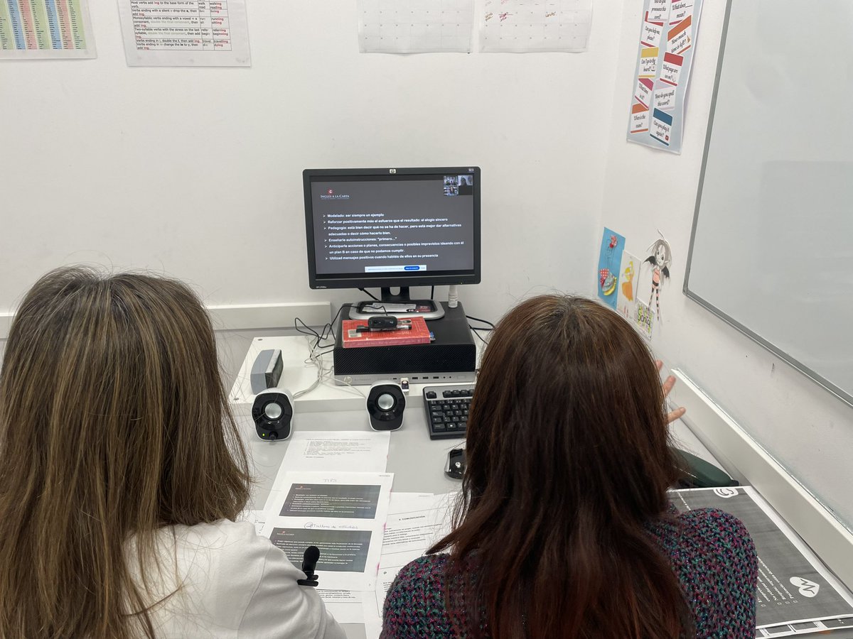 👀pilladas 🤭

Nuestras compis 👩🏻‍🏫Celia y 👩🏻‍🏫Sonsoles en plena charla con los papis EDUCAR CON CO-RAZÓN

#educaciónemocional #adolescentes #niños #padres #familia #trabajandoenequipo❤️ #mejorandoconductas