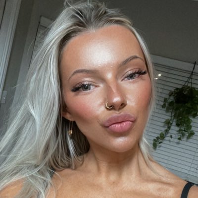 colbeyklein's tweet photo. #NewProfilePic twitter blocked my account but we back now https://t.co/0GBGDzyTbJ