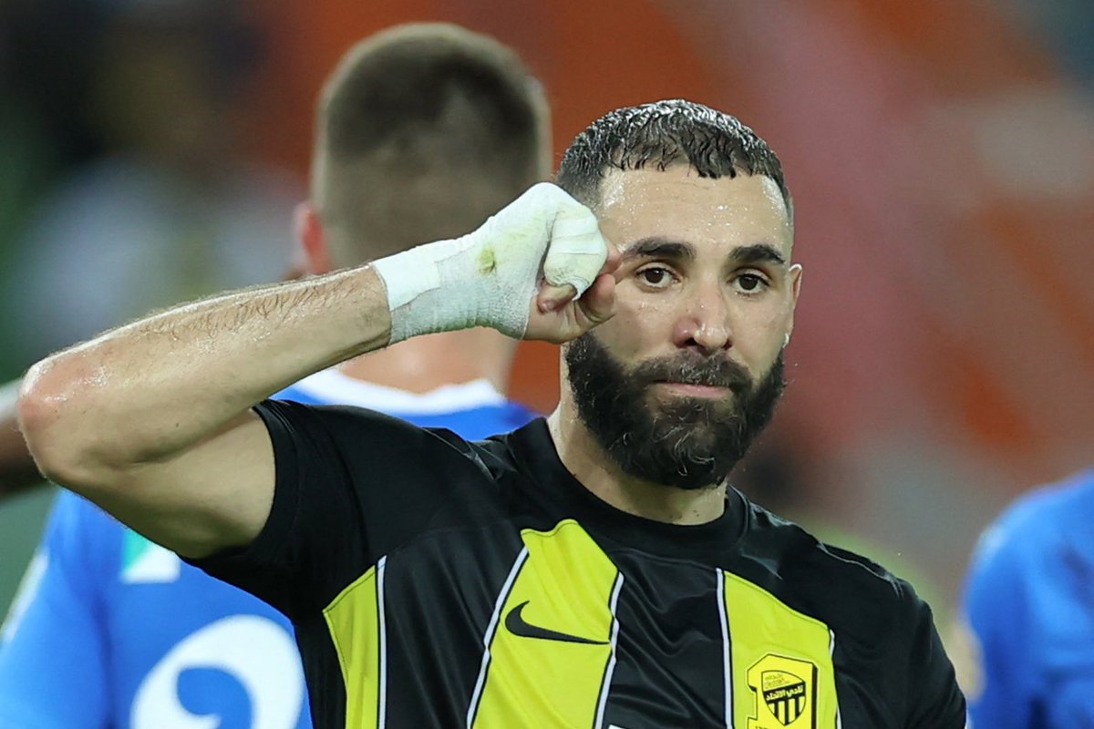 بلنتي بنزيما ضيع المباراة على الاتحاد 

#الاتحاد 
#الاتحاد_الاهلي 
#الاهلي 
#الأهلي_المصرى 
 #الاتحاد_الاهلي_المصري