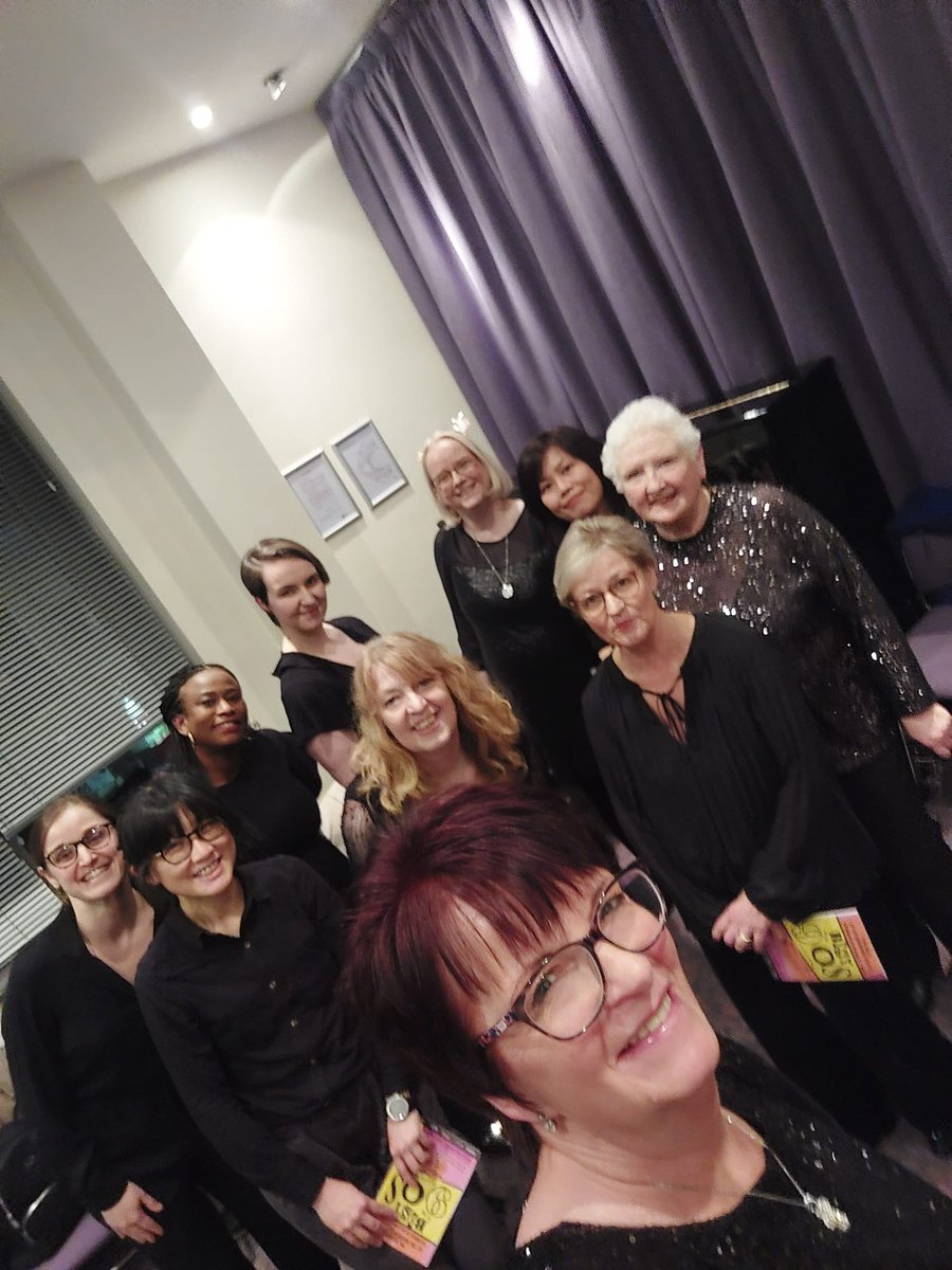 @boltonnhsft Our Voice Bolton NHS staff choir singing with the Halle Orchestra @the_halle @JoanneMcclennon @Joyredwood2 @janeBMSS @Friday_17