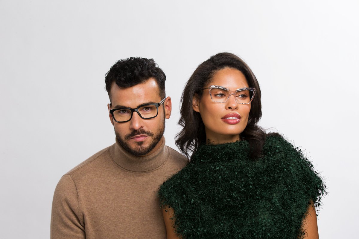 Happy New Year's Eve! Shop our Year-End Sale now!

framesdirect.com/versace-ve3218…