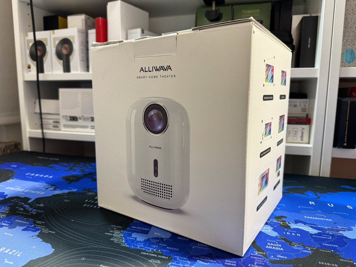 MikyAncona's tweet image. Nuovo arrivo by Alliwava 
Proiettore full hd con autofocus 
Acquistalo qui : amzn.to/48j40SL
youtube.com/mikyancona 
#alliwava #proiettore #projector #mikyancona #tech #technology #techreview #technews #techblogger #unboxing #review #4K #autofocus #film #android #ios