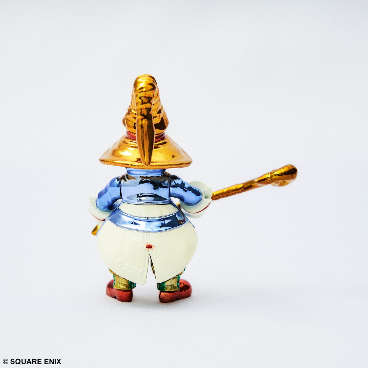 Vivi from FINAL FANTASY IX arrives as the newest addition to our BRIGHT ARTS GALLERY line! This colorful and detailed metallic figure is a cheerful addition to any fan's home. Pre-order here: sqex.link/grfc