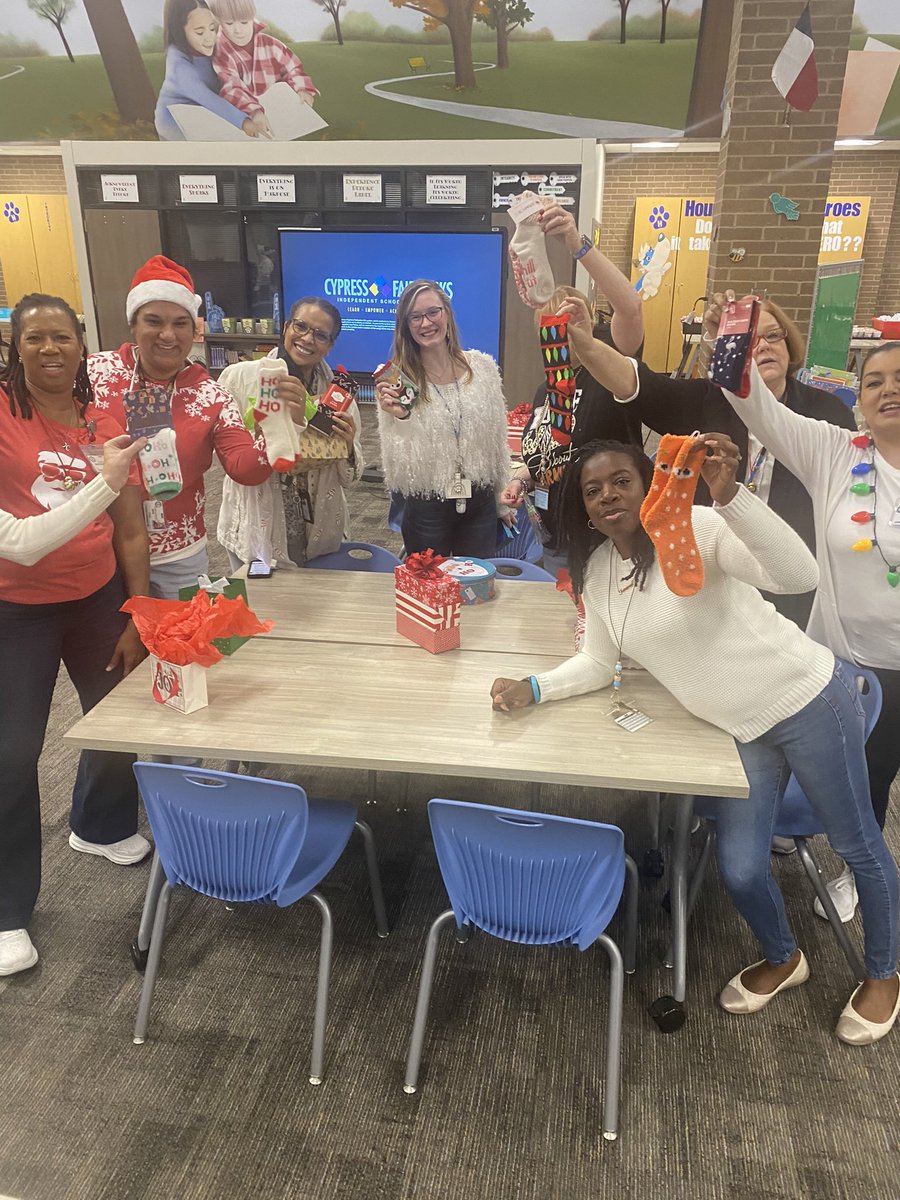 Horne sock/ornament exchange was so much fun!!! Happy Holidays!