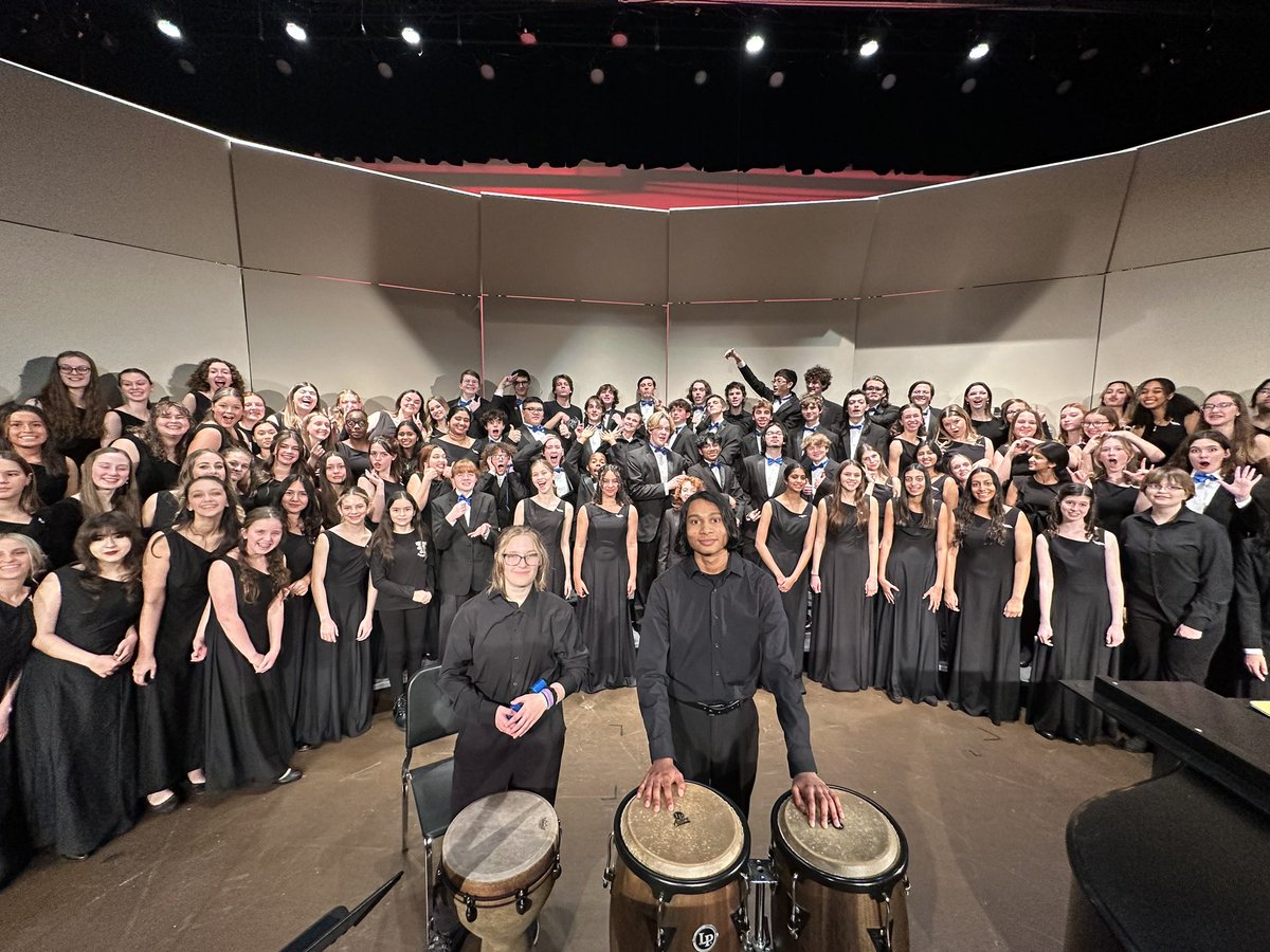 AFHS Chorus tweet media