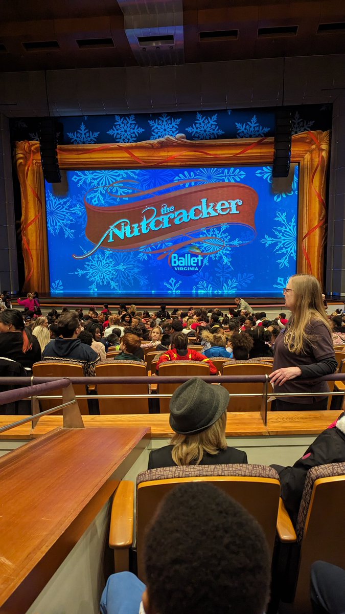 EZbeingGreene_'s tweet photo. Our 3rd and 4th grade students saw @BalletVA's The Nutcracker today and they loved it!
#PPSShines #VESSoars #MsGreenesGrasshoppers @VictoryElemPPS https://t.co/FHgjeslAqu