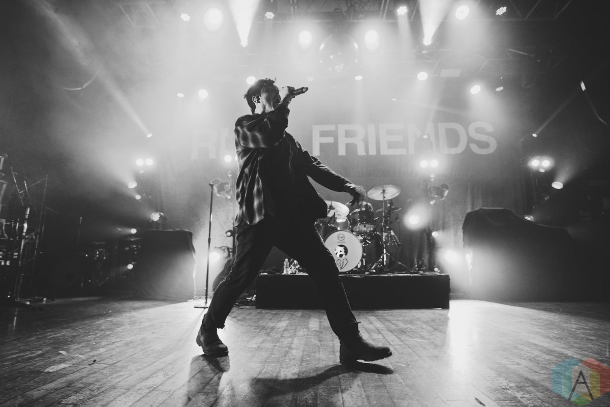 Photos: Real Friends, Knuckle Puck, One Step Closer at The Opera House. #poppunk #realfriends #toronto tinyurl.com/2wxzmsj5