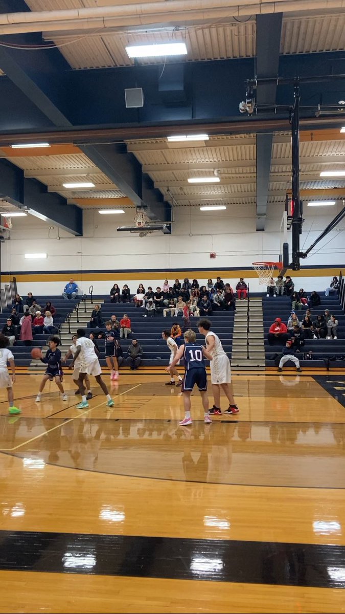 Thank you to the many track &amp; field athletes who attended last nights JV basketball game. These students are participating in our “Athletes Supporting Athletes” program! They were on hand for a great JV win! #OneSweetHome ⁦<a href="/SweetHomeCSD/">Sweet Home Central School District</a>⁩