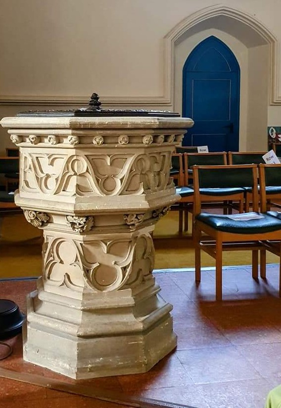 #FontsOnFriday @EngChurchPics The font at St. Mary's Platt, Kent, dates from 1842.