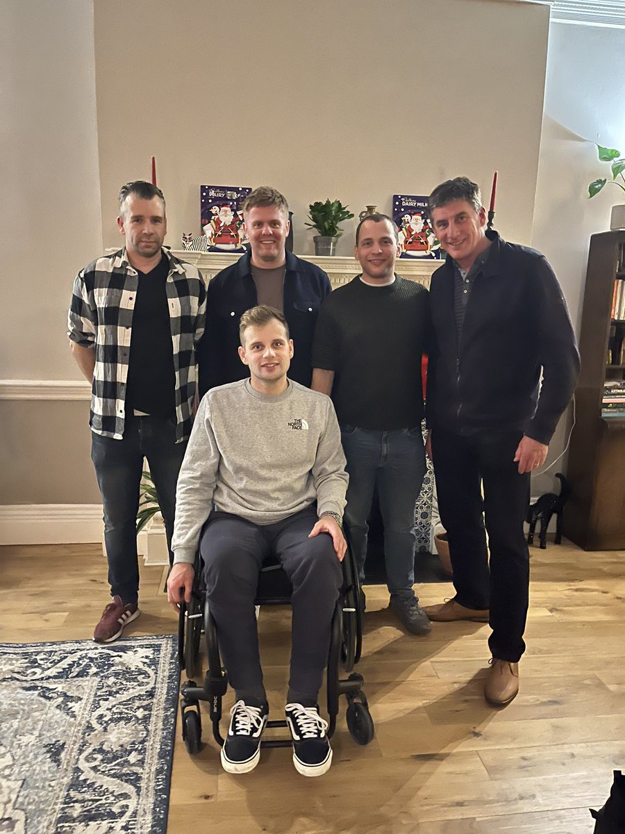 Having spent over three months in hospital Firefighter Liam Coffill and his girlfriend Molly welcomed family, friends and colleagues from Garston Fire Station to their new home. We all wish them a really happy Christmas together!