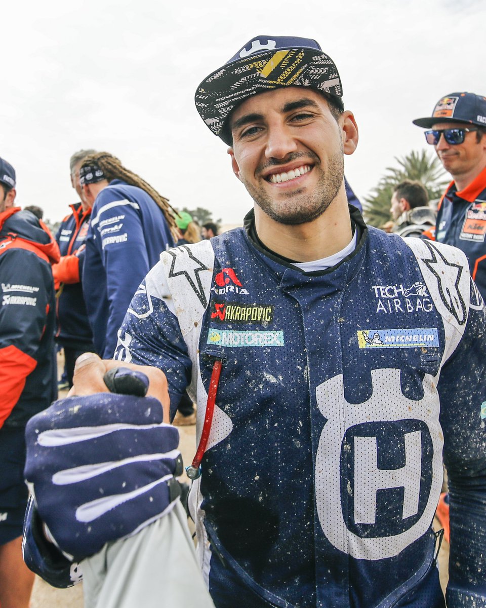 🔜 Se viene el Dakar 2024 y nos volvemos a ilusionar. Por eso, te contamos quiénes son los 19 pilotos que integrarán la legión argentina.

Motos:
⭐ Kevin Benavidez
⭐ Luciano Benavidez
⭐ Diego Gamaliel Llanos
⭐ Juan Santiago Rostan
⭐ Sebastián Alberto Urquía

#CarbuEnElDakar
