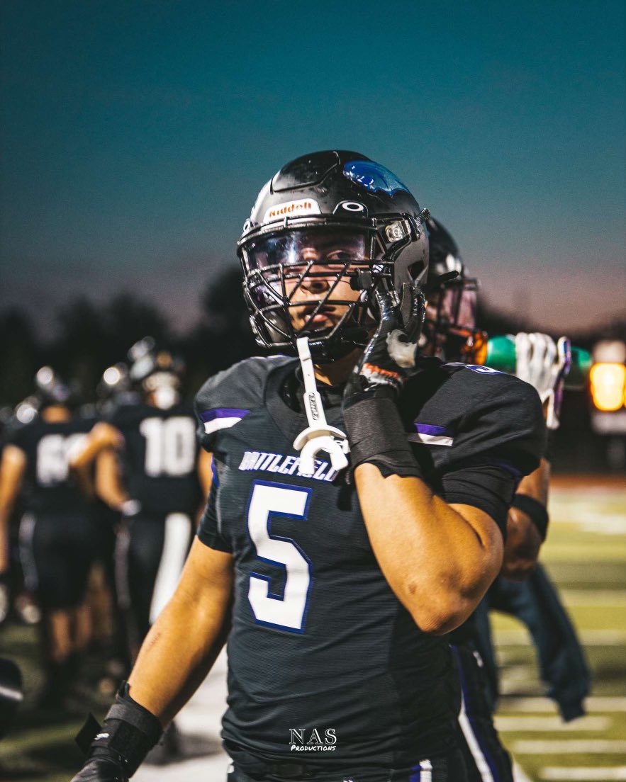 Cameron Binkowski (@cameronbinkows1) on Twitter photo Thankful to be named First Team All-State 6A Defensive End!!
<a href="/CoachHatfield1/">Greg Hatfield</a> <a href="/c4_training/">C4 ATHLETIC PERFORMANCE</a> <a href="/Bobcatsfballva/">Battlefield Bobcats Football</a> Thankful to be named First Team All-State 6A Defensive End!!
<a href="/CoachHatfield1/">Greg Hatfield</a> <a href="/c4_training/">C4 ATHLETIC PERFORMANCE</a> <a href="/Bobcatsfballva/">Battlefield Bobcats Football</a>