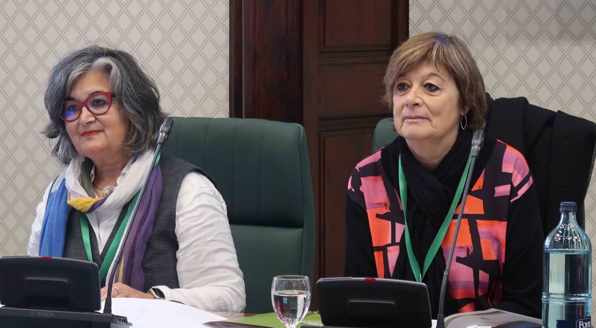 Ahir, el #TSCAT vam comparèixer al Parlament davant del Grup de Treball sobre l’#Assetjament en el Sistema Educatiu i el #Ciberassetjament per aportar propostes des de la mirada del #treballsocial en relació a aquesta problemàtica 👇🏻
tscat.cat/actualitat/not…