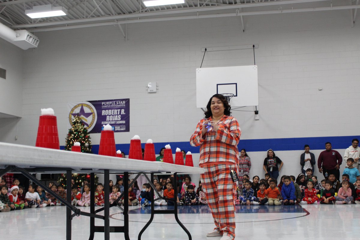 One-minute challenges stirs excitement, high spirits, and competition among all Roadrunners.