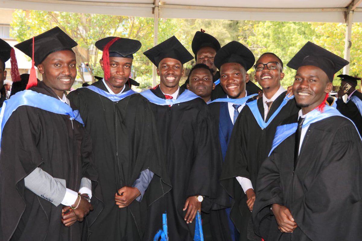 Kangogo83's tweet image. We did the thing

#UoN70graduation #UoNclass2023